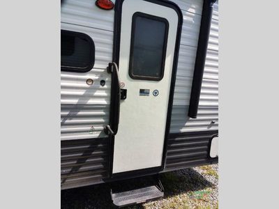 2023 Gulf Stream RV Friendship — photo 9 view