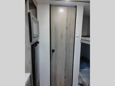 2023 Gulf Stream RV Friendship — photo 27 view