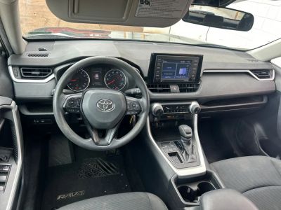 2021 Toyota RAV4 - Photo 2