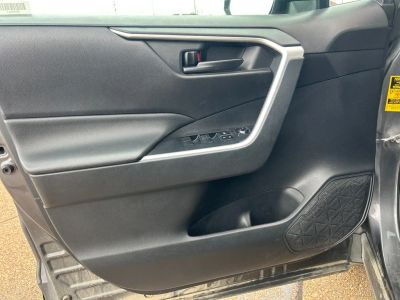 2021 Toyota RAV4 - Photo 6