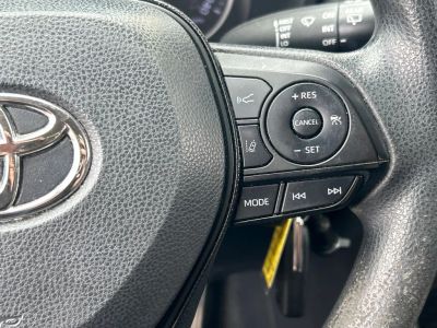 2021 Toyota RAV4 - Photo 19