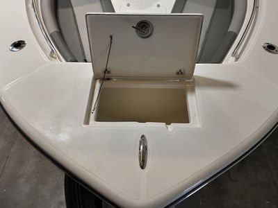 2024 Sea Born LX24 Center Console LE - Photo 5