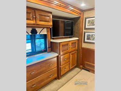 2015 Tiffin Motorhomes Phaeton QBH - Photo 10