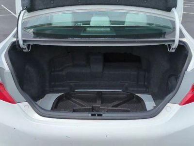 2014 Toyota Camry Hybrid - Photo 17