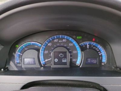 2014 Toyota Camry Hybrid - Photo 11