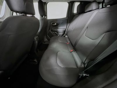 2023 Jeep Renegade - Photo 26