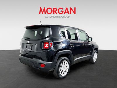 2023 Jeep Renegade - Photo 3