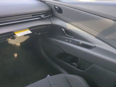 2026 Hyundai ELANTRA HYBRID — photo 18 view