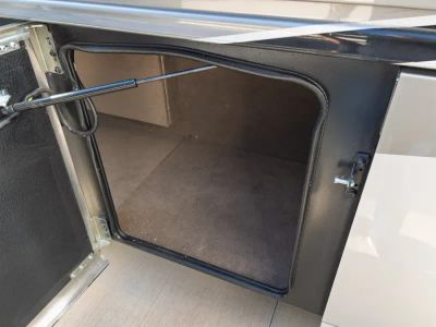 2026 Entegra CENTURION — photo 33 view