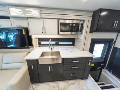 2026 Entegra CENTURION — photo 10 view