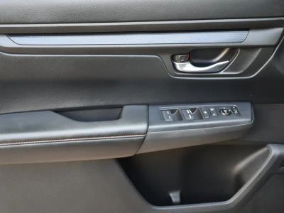 2023 Honda CR-V Hybrid — photo 18 view