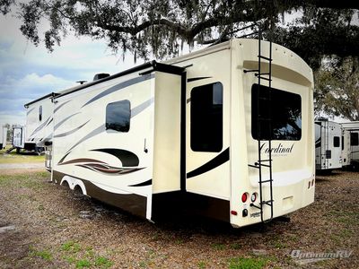 2016 Forest River Cardinal - Photo 2