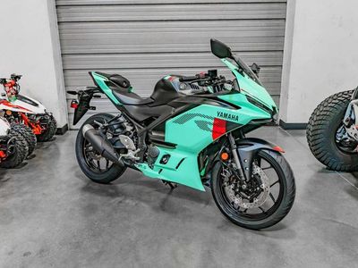2026 Yamaha YZF-R3 - Photo 2