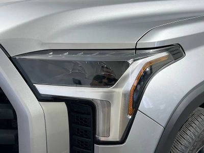 2024 Toyota Tundra — photo 9 view