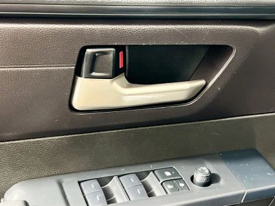 2024 Toyota Tundra — photo 14 view