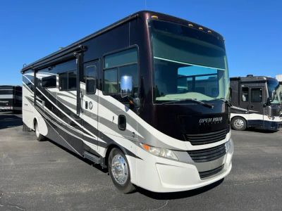 2019 Tiffin OPEN ROAD — front three-quarter view