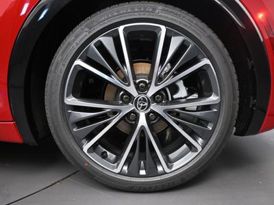 2026 Toyota Prius XLE Hatchback - Photo 15