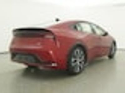 2026 Toyota Prius XLE Hatchback - Photo 35