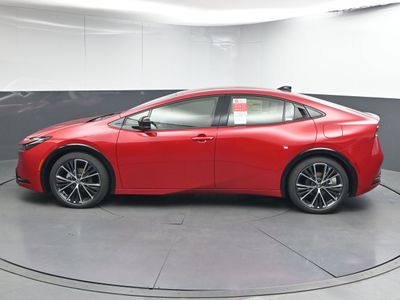 2026 Toyota Prius XLE Hatchback - Photo 4