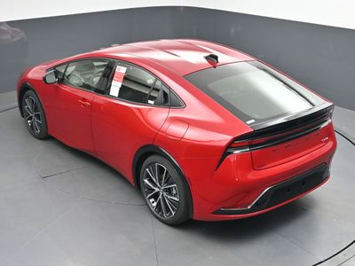 2026 Toyota Prius XLE Hatchback - Photo 32