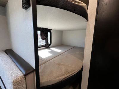 2026 Jayco PROWLER - Photo 16