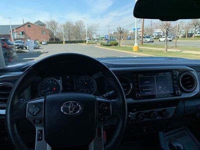2020 Toyota Tacoma - Photo 18