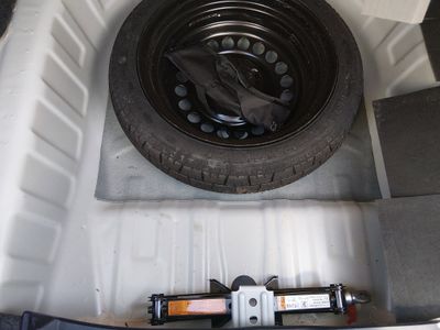 2024 Nissan Versa - Photo 17