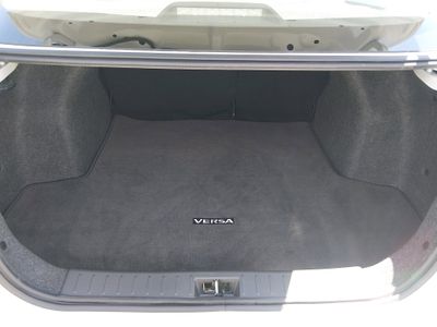 2024 Nissan Versa - Photo 11