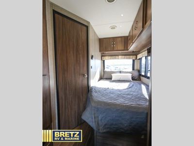 2019 Dynamax isata 3 - Photo 19