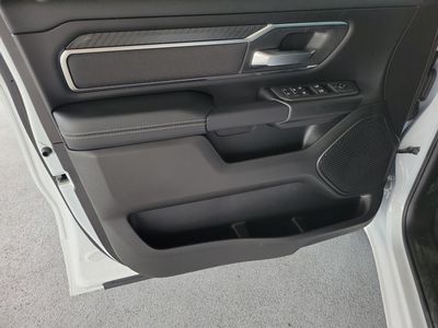 2026 Ram 1500 — photo 15 view