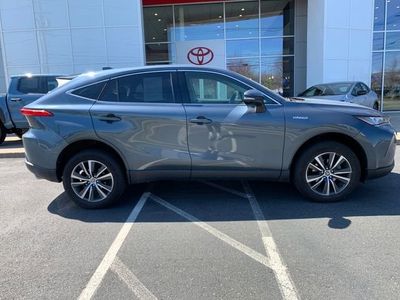 2021 Toyota Venza LE - Photo 3