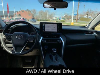 2021 Toyota Venza LE - Photo 17