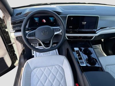 2026 Volkswagen Atlas Cross Sport — photo 17 view