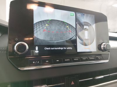 2024 Mitsubishi Outlander - Photo 16