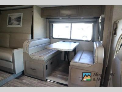 2022 Thor Motor Coach Four Winds - Photo 16