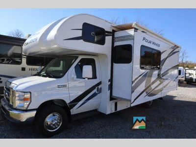 2022 Thor Motor Coach Four Winds - Photo 3