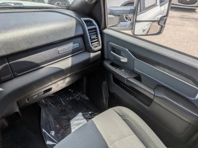 2022 Ram 2500 — photo 17 view
