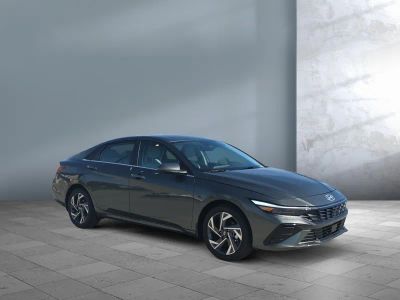 2026 Hyundai Elantra Hybrid — photo 8 view