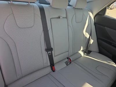 2026 Hyundai Elantra Hybrid — photo 14 view