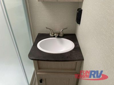 2023 Coachmen RV Apex Ultra-Lite - Photo 32