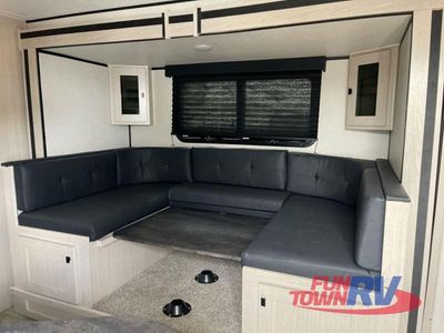 2023 Coachmen RV Apex Ultra-Lite - Photo 25