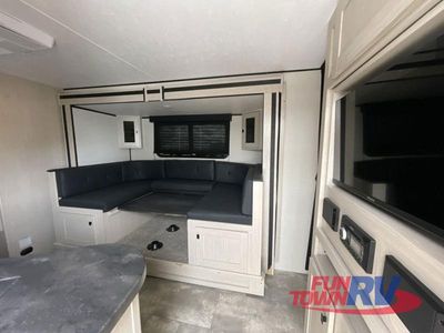 2023 Coachmen RV Apex Ultra-Lite - Photo 9