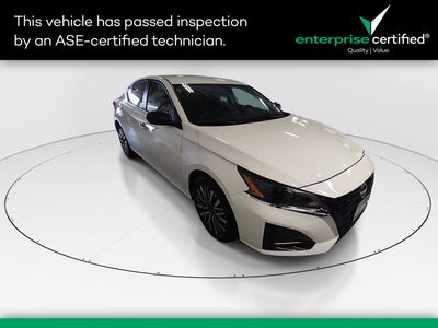 2025 Nissan Altima - Photo 1