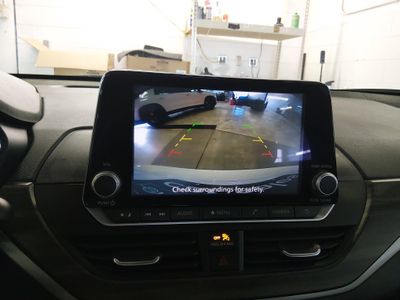 2025 Nissan Altima - Photo 17