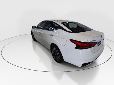 2025 Nissan Altima - Photo 5