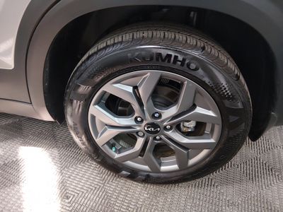 2025 Kia Seltos - Photo 10