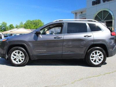 2017 Jeep Cherokee — side profile view