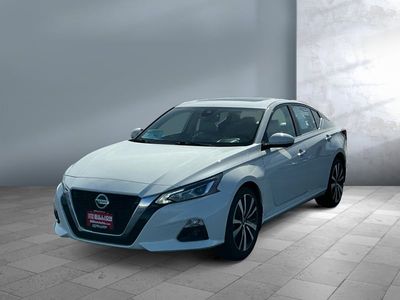 2021 Nissan Altima — front three-quarter view