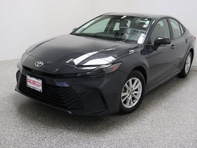 2025 Toyota Camry FWD - Photo 2