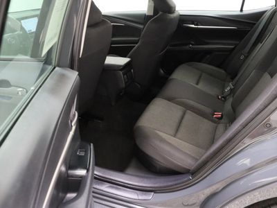 2025 Toyota Camry FWD - Photo 27